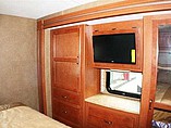 2015 Thor Motor Coach Hurricane Photo #12