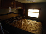 2015 Thor Motor Coach Hurricane Photo #12