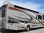 2015 Thor Motor Coach Hurricane Photo #4