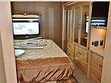 2015 Thor Motor Coach Hurricane Photo #15