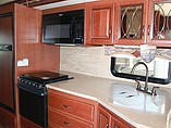 2015 Thor Motor Coach Hurricane Photo #10
