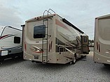 2015 Thor Motor Coach Hurricane Photo #7
