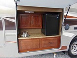 2015 Thor Motor Coach Hurricane Photo #9