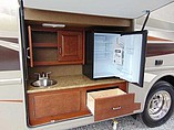 2015 Thor Motor Coach Hurricane Photo #10
