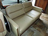 2015 Thor Motor Coach Hurricane Photo #19