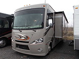 2015 Thor Motor Coach Hurricane Photo #2