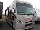 2015 Thor Motor Coach Hurricane Photo #3
