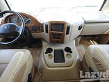 2016 Thor Motor Coach Hurricane Photo #41