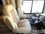 2016 Thor Motor Coach Hurricane Photo #43
