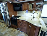 2016 Thor Motor Coach Hurricane Photo #9