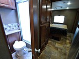 2016 Thor Motor Coach Hurricane Photo #10