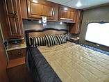 2016 Thor Motor Coach Hurricane Photo #14