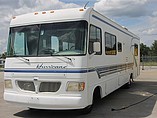1998 Thor Motor Coach Hurricane Photo #2