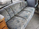 1998 Thor Motor Coach Hurricane Photo #9