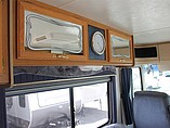 1998 Thor Motor Coach Hurricane Photo #10