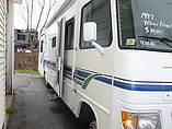 1997 Thor Motor Coach Hurricane Photo #2