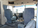 1997 Thor Motor Coach Hurricane Photo #6