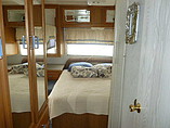 1997 Thor Motor Coach Hurricane Photo #12