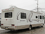 2003 Thor Motor Coach Hurricane Photo #4