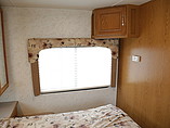 2003 Thor Motor Coach Hurricane Photo #16