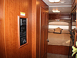2009 Thor Motor Coach Hurricane Photo #6
