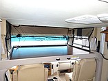2014 Thor Motor Coach Hurricane Photo #4