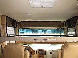 2014 Thor Motor Coach Hurricane Photo #8