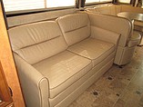 2014 Thor Motor Coach Hurricane Photo #9