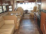 2015 Thor Motor Coach Hurricane Photo #5