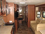 2015 Thor Motor Coach Hurricane Photo #6