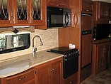 2015 Thor Motor Coach Hurricane Photo #8