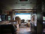 2015 Thor Motor Coach Hurricane Photo #5