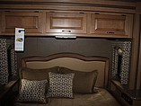 2015 Thor Motor Coach Hurricane Photo #23