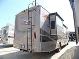 2015 Thor Motor Coach Hurricane Photo #4