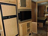 2015 Thor Motor Coach Hurricane Photo #25