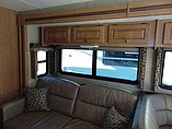 2015 Thor Motor Coach Hurricane Photo #27