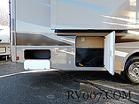 2015 Thor Motor Coach Hurricane Photo #27