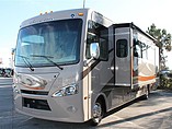 2015 Thor Motor Coach Hurricane Photo #2