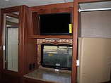 2015 Thor Motor Coach Hurricane Photo #21