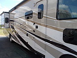 2015 Thor Motor Coach Hurricane Photo #3