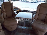 2015 Thor Motor Coach Hurricane Photo #7