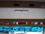 2015 Thor Motor Coach Hurricane Photo #24