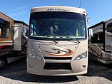 2015 Thor Motor Coach Hurricane Photo #2