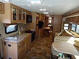 2015 Thor Motor Coach Hurricane Photo #22
