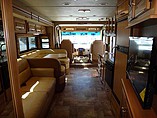 2015 Thor Motor Coach Hurricane Photo #23
