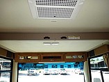 2015 Thor Motor Coach Hurricane Photo #24