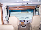 2014 Thor Motor Coach Hurricane Photo #9