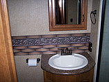 2014 Thor Motor Coach Hurricane Photo #13