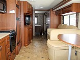 2014 Thor Motor Coach Hurricane Photo #4