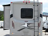 2014 Thor Motor Coach Hurricane Photo #13